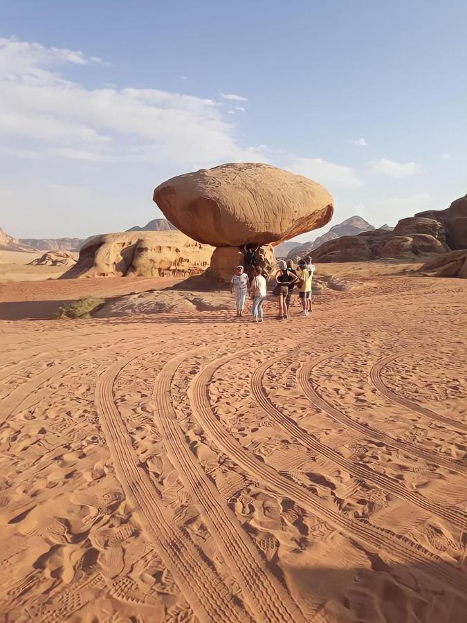 Rum Paradise Luxuri Camp Wadi Rum Buitenkant foto